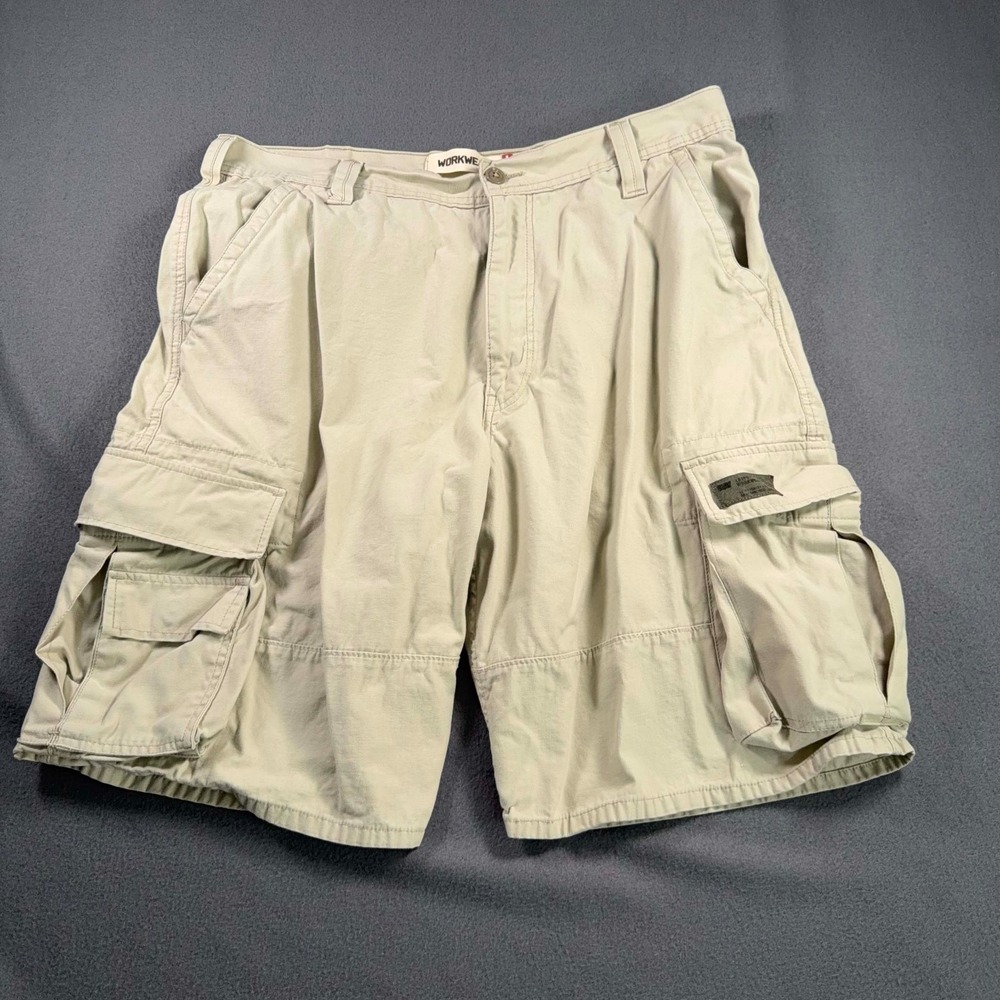 Levis Workwear Cargo Shorts W36 Beige Utility 38x10‎ Relaxed Fit